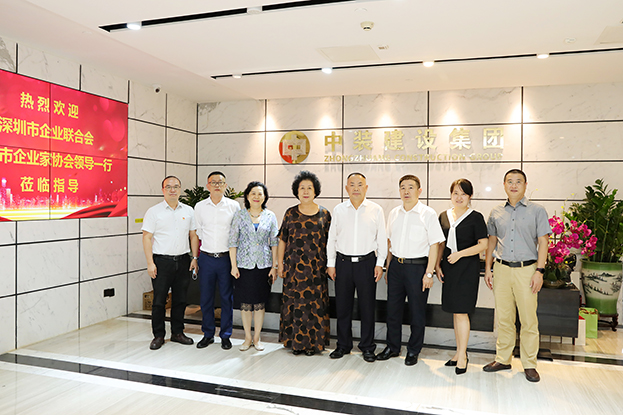 第四届“深圳百名行业领军人物”评委会领导走访星空电子建设